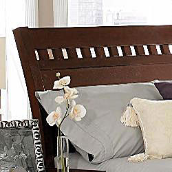 Noho Warm Cherry 5-piece Queen-size Bedroom Set