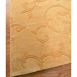 Hand-tufted Alexa Pino Collection Scroll Vines Gold Rug (7'6 x 9'6)