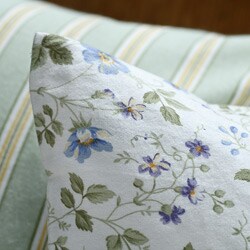 Laura Ashley 4-piece Printed Flannel Sheet Set