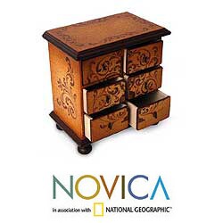 Cedar 'Illusion' Jewelry Chest (Peru)