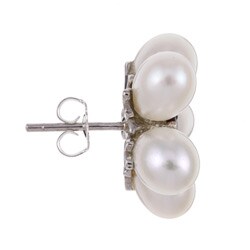 Silver Freshwater Pearl and Peridot Flower Earrings (6.5-7 mm)