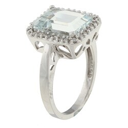 10k White Gold Aquamarine and 1/5ct TDW Diamond Ring (J-K, I1-I2)