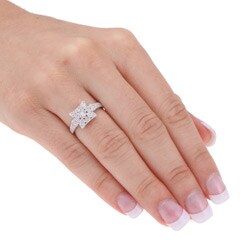 14k White Gold 1/6ct TDW Diamond Lightweight Ring (I-J, I2-I3)