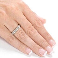 14k White Gold 1/2ct TDW Round Diamond Pave Band (H-I, I1-I2)