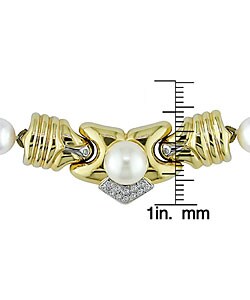 Cultured FW Pearl 1/4ct TDW Diamond Necklace (8-10mm)