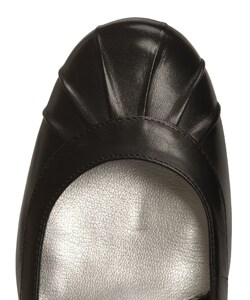 Reaction by Kenneth Cole Clean Queen Heels