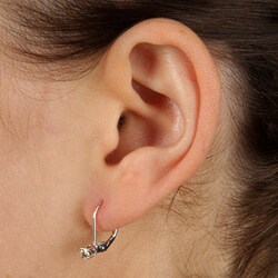 14k White Gold 1/4ct TDW Diamond Leverback Earrings (K, I2)