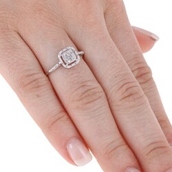10k White Gold 1/10ct TDW Diamond Ring (H-I, I3)