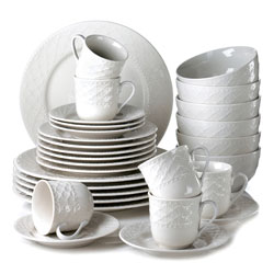 Gibson Royal Quilt 30-piece Dinnerware Set