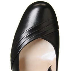 Taryn Rose Women's 'Candry' Leather Pumps