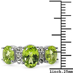 Sterling Silver Peridot and White Topaz Ring (Size 7)