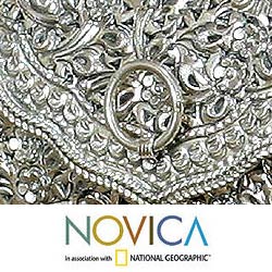 Sterling Silver 'Kanok Elegance' Petite Purse (Thailand)