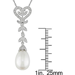 14k Gold FW Pearl and 1/10ct TDW Diamond Necklace