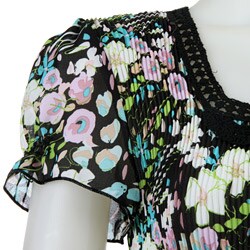 Piano Women's Crochet Trim Square-neck Blouse