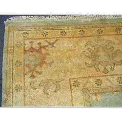 Indo Oushak Vegetable-dyed Green/ Ivory Rug (10'2 x 14')