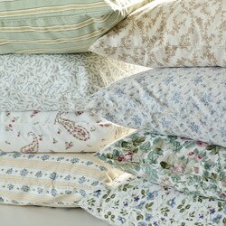 Laura Ashley 4-piece Printed Flannel Sheet Set