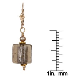 Charming Life 14k Goldfill Pearl Smoky Square Earrings (3.5 mm)