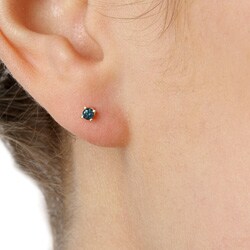 10k Yellow Gold 1/8ct TDW Blue Diamond Stud Earrings