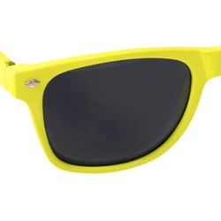 Journee Collection Women's Fashion Sunglasses 