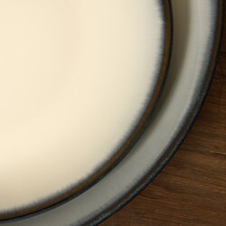Sango Nova Eggplant 16-piece Dinnerware Set