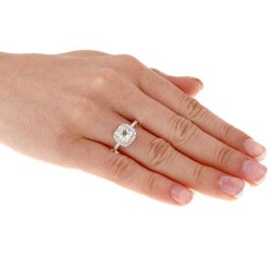 Glitzy Rocks Sterling Silver 1 5/8 CTW Green Amethyst and Diamond Accent Square Ring