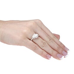 14k White Gold 1ct TDW Diamond 3-stone Ring (G-H, VS2)