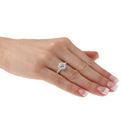 Tacori IV Sterling Silver Cubic Zirconia Vintage Engagement-style Ring