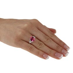 Viducci 10k White Gold Pink Topaz and 1/10ct TDW Diamond Ring (G-H, I1-I2)