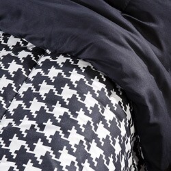 White/ Black Houndstooth Twin-size Comforter Set