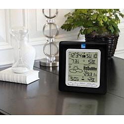 La Crosse Technology Wireless Forecast Station with Pressure History
