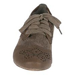 Elegant Women's 'Perdy-1' Contrast Oxford Loafers 