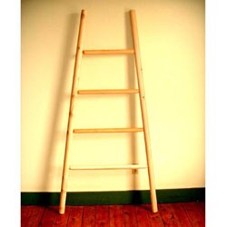 Rustic Log Pole Adirondack Cedar Quilt Ladder