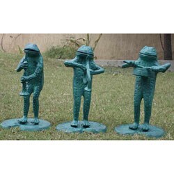Cast Aluminum Frog Trio Statues (Set of Three)