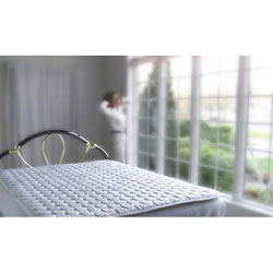 MagnaDreamPad Magnetic Mattress Pad (King)