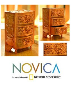 Paradise Wooden Jewelry Box (Indonesia)