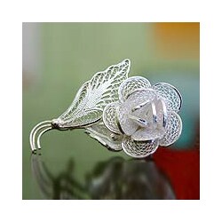 Sweetheart Rose Brooch (Indonesia)