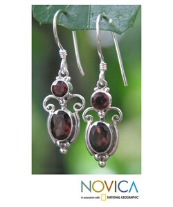 Sterling Silver Crown Princess Garnet Earrings (Indonesia)