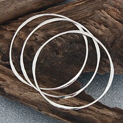 Handcrafted Sterling Silver Hammered Bangle Set (Mexico)