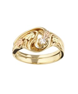 Black Hills Gold 1/10ct TDW Diamond Wedding Ring Set