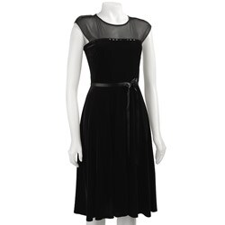 London Times Women's Sleeveless Velvet Dress
