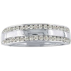 10k White Gold 1/4ct TDW Diamond Wedding Band (J/K, I2/I3)