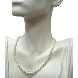 DaVonna White Freshwater Pearl Necklace and Earrings Set (4-8 mm)