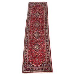 Persian Kashan Red/ Navy Wool Rug (2'6 x 9'6)