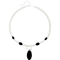 Stonique Creations Sterling Silver Freshwater Pearl and Onyx Necklace (6.5-7 mm)