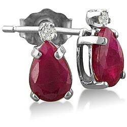 14k White Gold Ruby and Diamond Stud Earrings (J-K, I1)