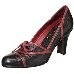 Oh! Shoes Women's 'Reba' Leather Pumps