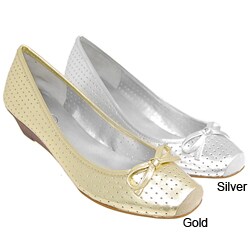 Jessica Simpson Women's Punched Low-heel Wedges