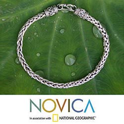 Sterling Silver Men's 'Strength' Bracelet (Thailand)