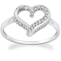 10k White Gold 1/10ct TDW Diamond Heart Ring