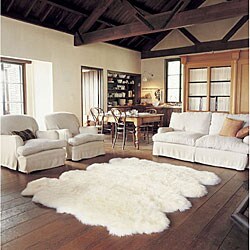 Bowron Octo Sheepskin Ivory Pelt Rug (6'5 x 5'11)